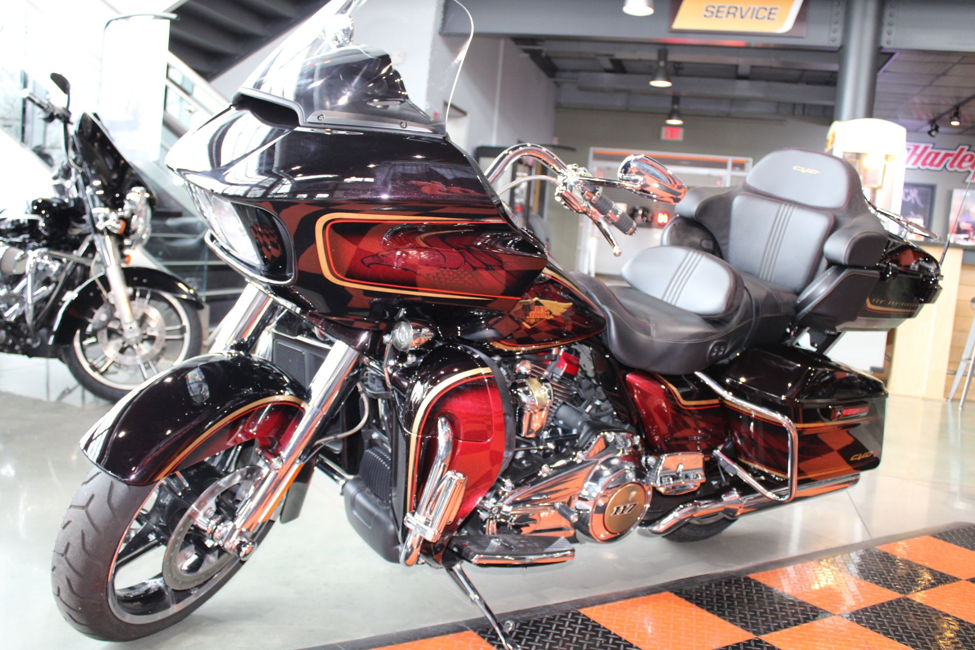2023 Harley-Davidson CVO™ Road Glide® Limited Anniversary in Shorewood, Illinois - Photo 26
