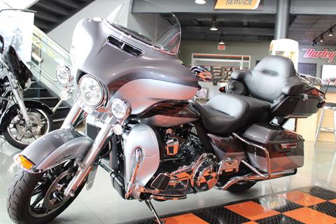 2014 Harley-Davidson Ultra Limited in Shorewood, Illinois - Photo 24
