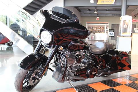 2020 Harley-Davidson Street Glide® Special in Shorewood, Illinois - Photo 15