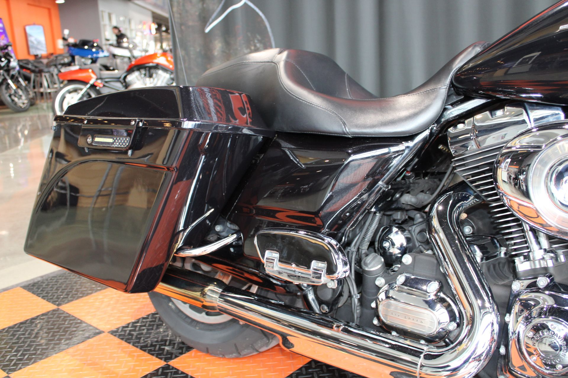 2013 Harley-Davidson Street Glide® in Shorewood, Illinois - Photo 7