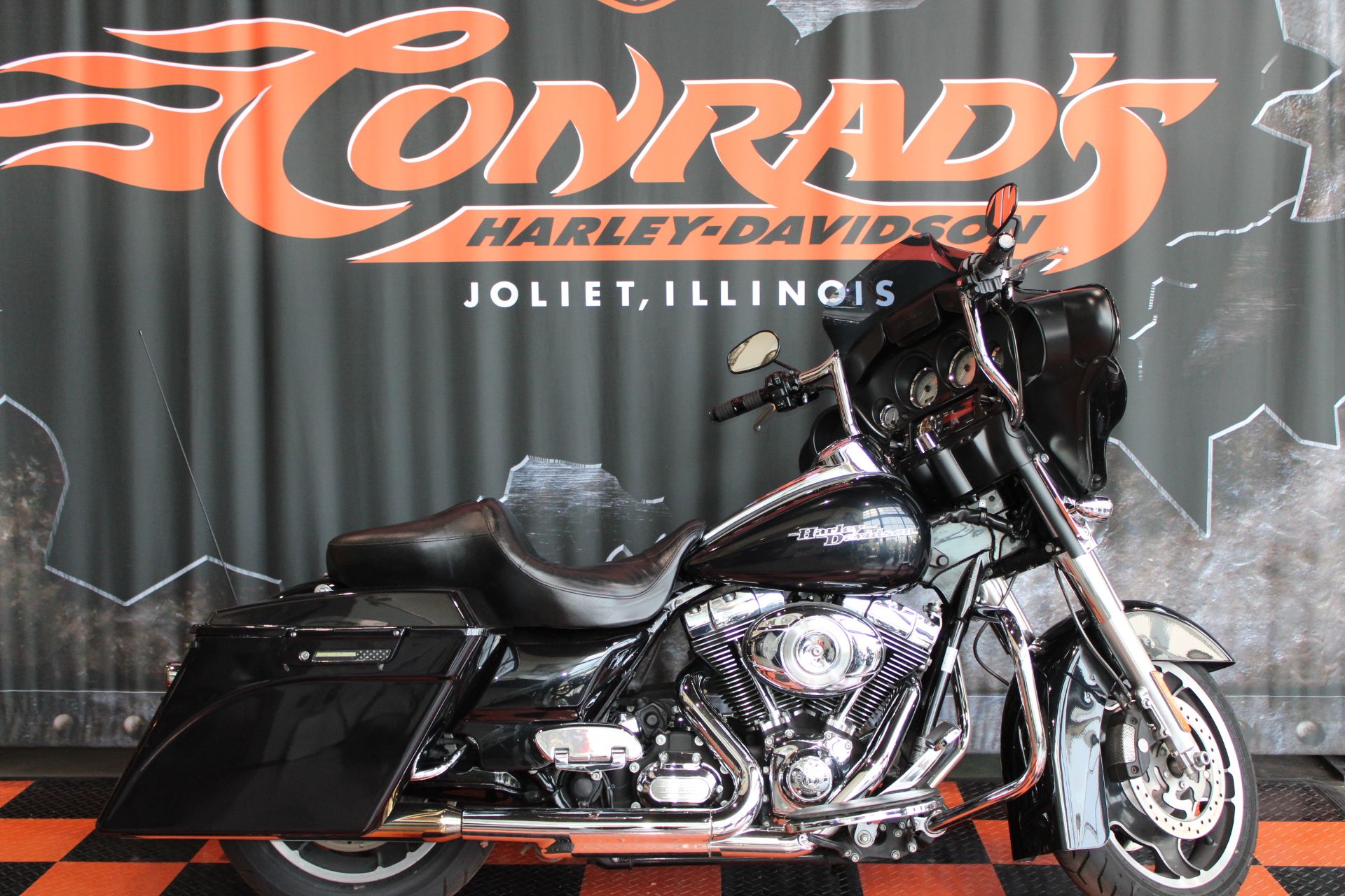 2013 Harley-Davidson Street Glide® in Shorewood, Illinois - Photo 1