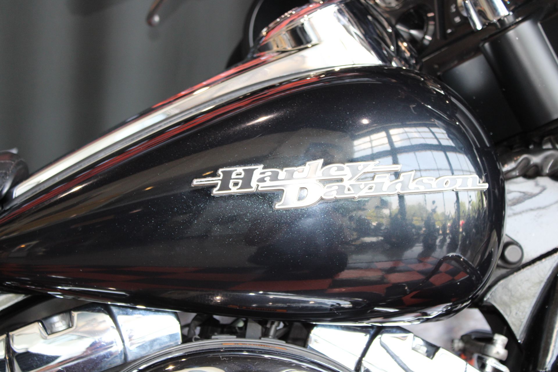 2013 Harley-Davidson Street Glide® in Shorewood, Illinois - Photo 6