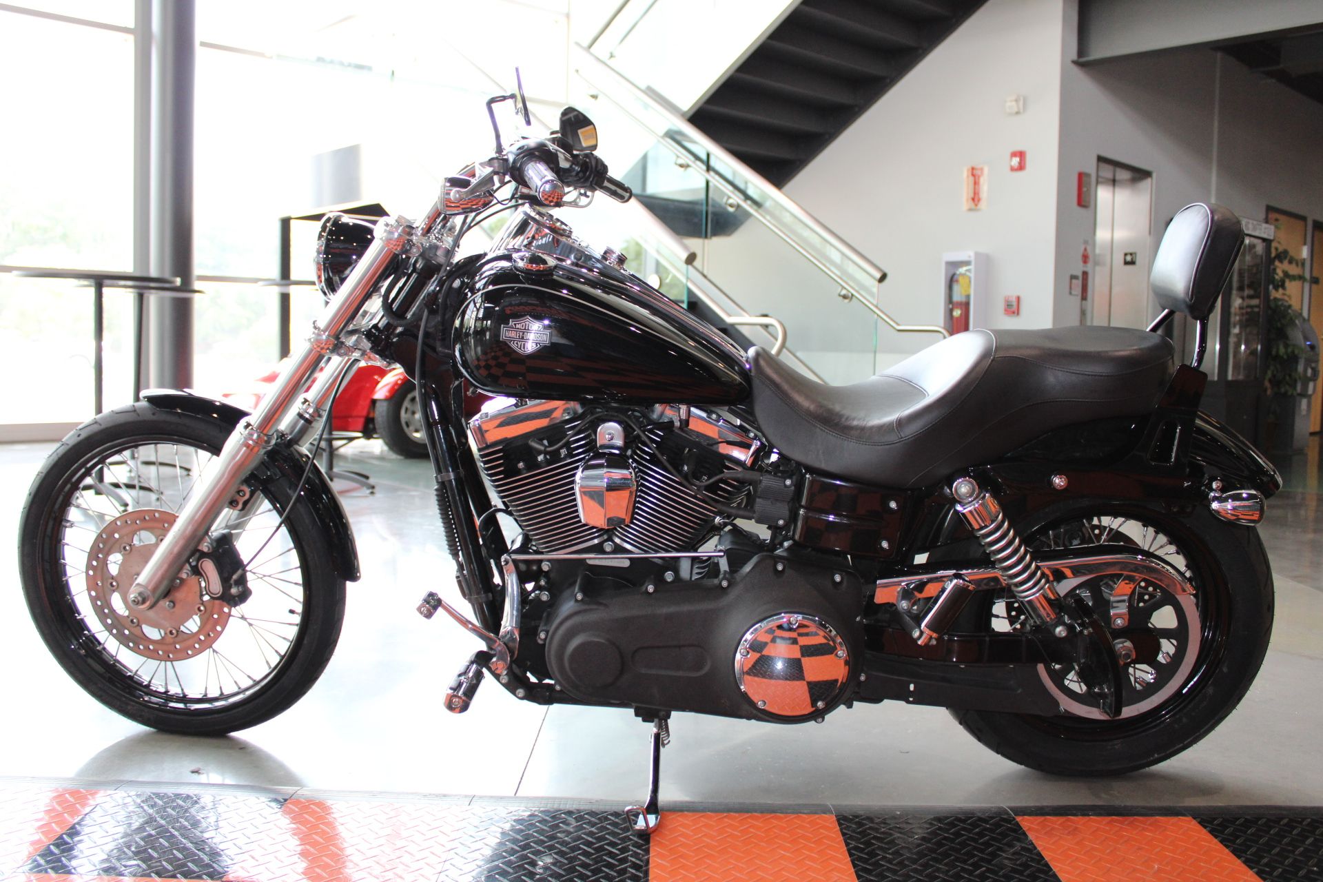 2011 Harley-Davidson Dyna® Wide Glide® in Shorewood, Illinois - Photo 15
