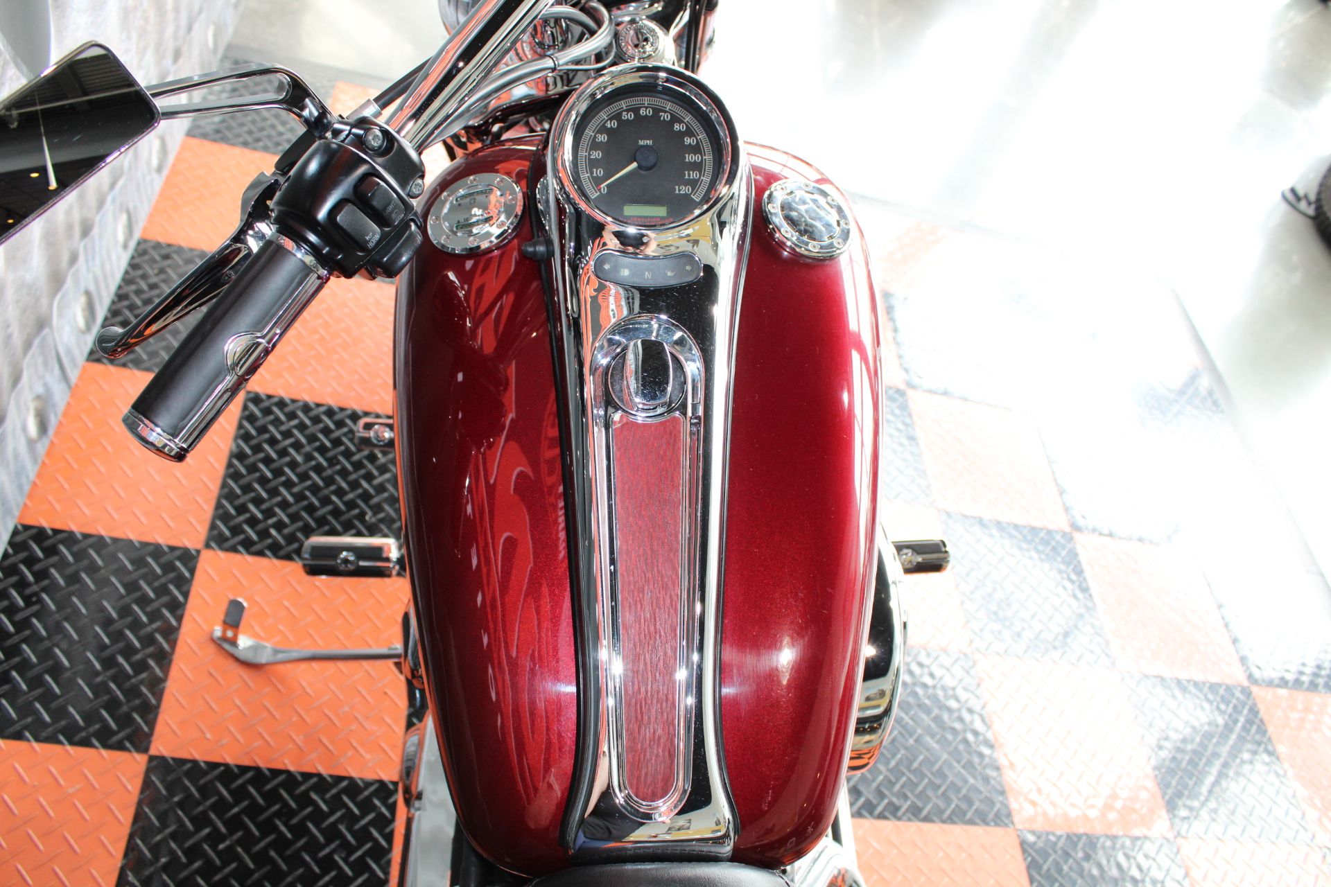 2004 Harley-Davidson FXSTD/FXSTDI Softail® Deuce™ in Shorewood, Illinois - Photo 11