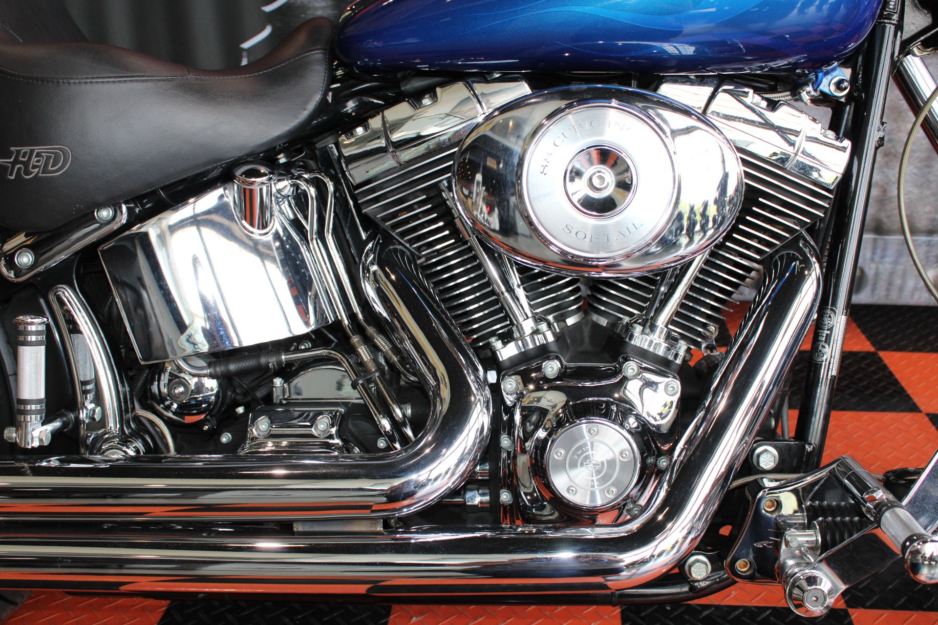2001 Harley-Davidson FXSTD/FXSTDI Softail® Deuce™ in Shorewood, Illinois - Photo 7