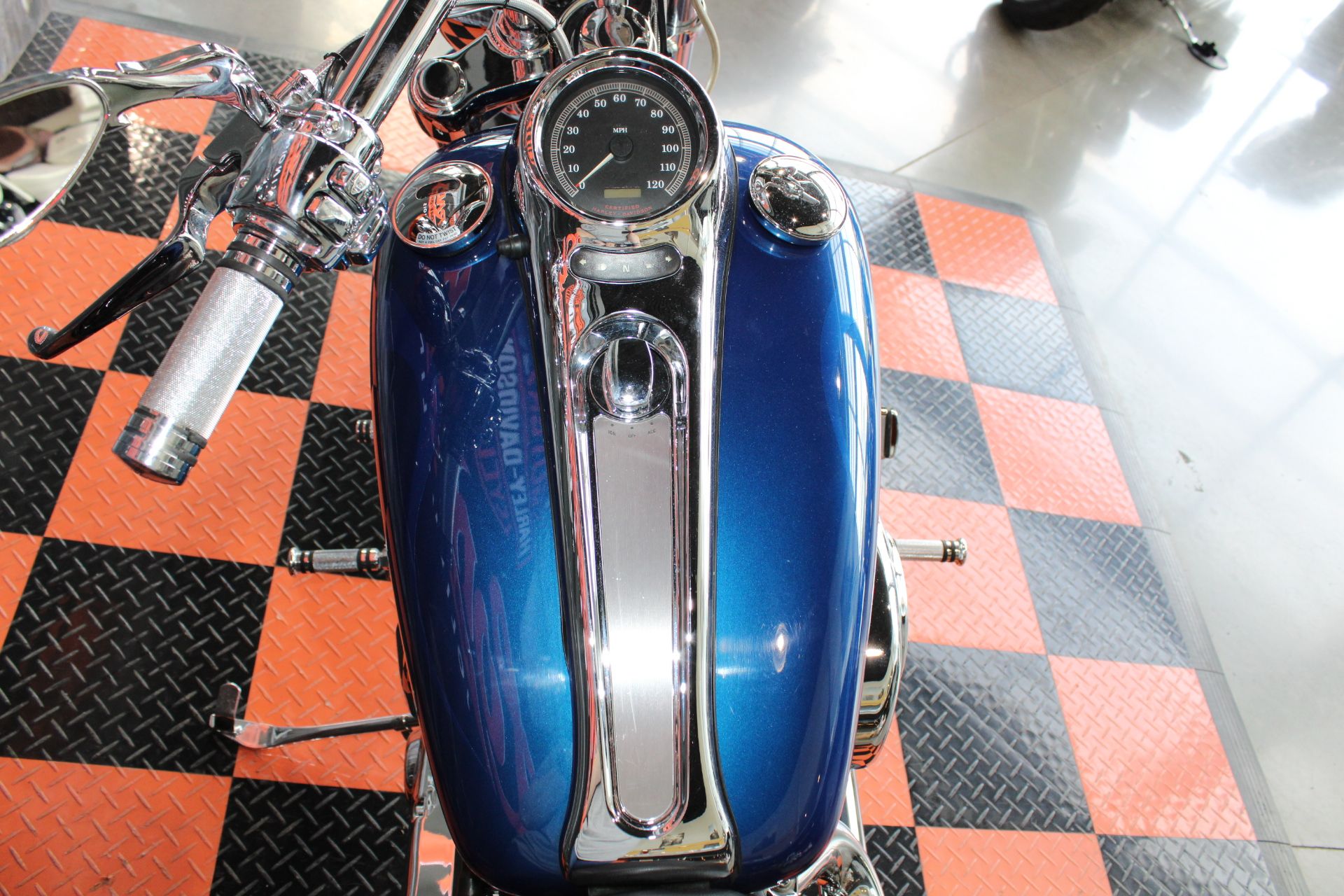 2001 Harley-Davidson FXSTD/FXSTDI Softail® Deuce™ in Shorewood, Illinois - Photo 10