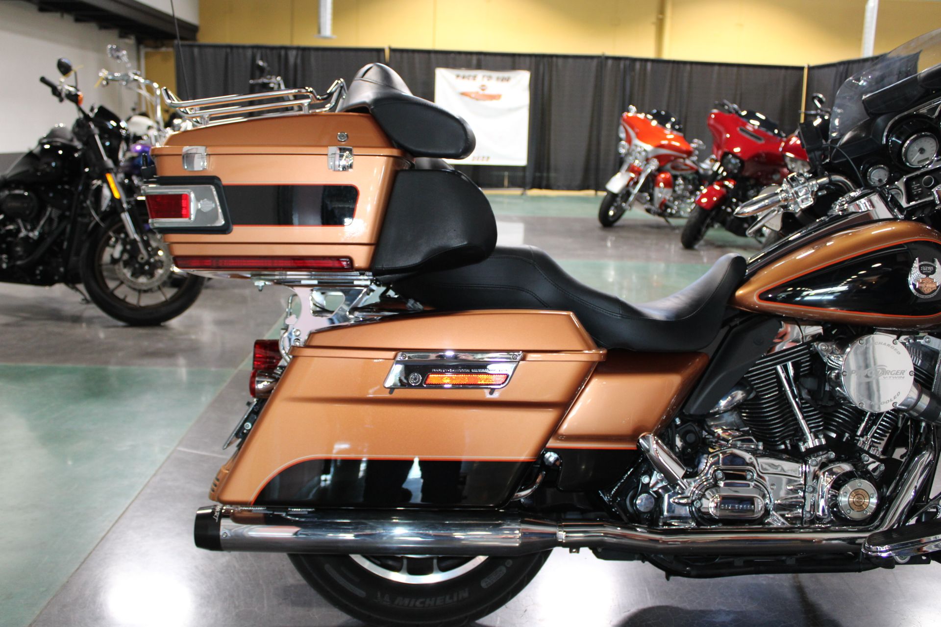 2008 Harley-Davidson Street Glide® in Shorewood, Illinois - Photo 13