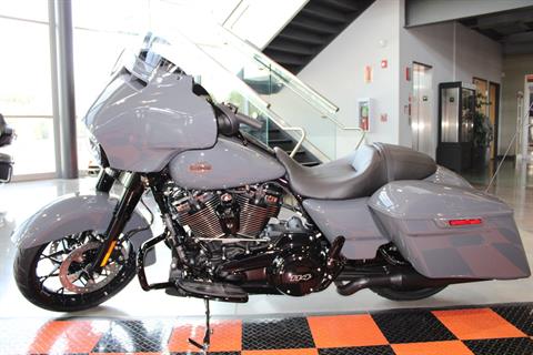 2022 Harley-Davidson Street Glide® Special in Shorewood, Illinois - Photo 15