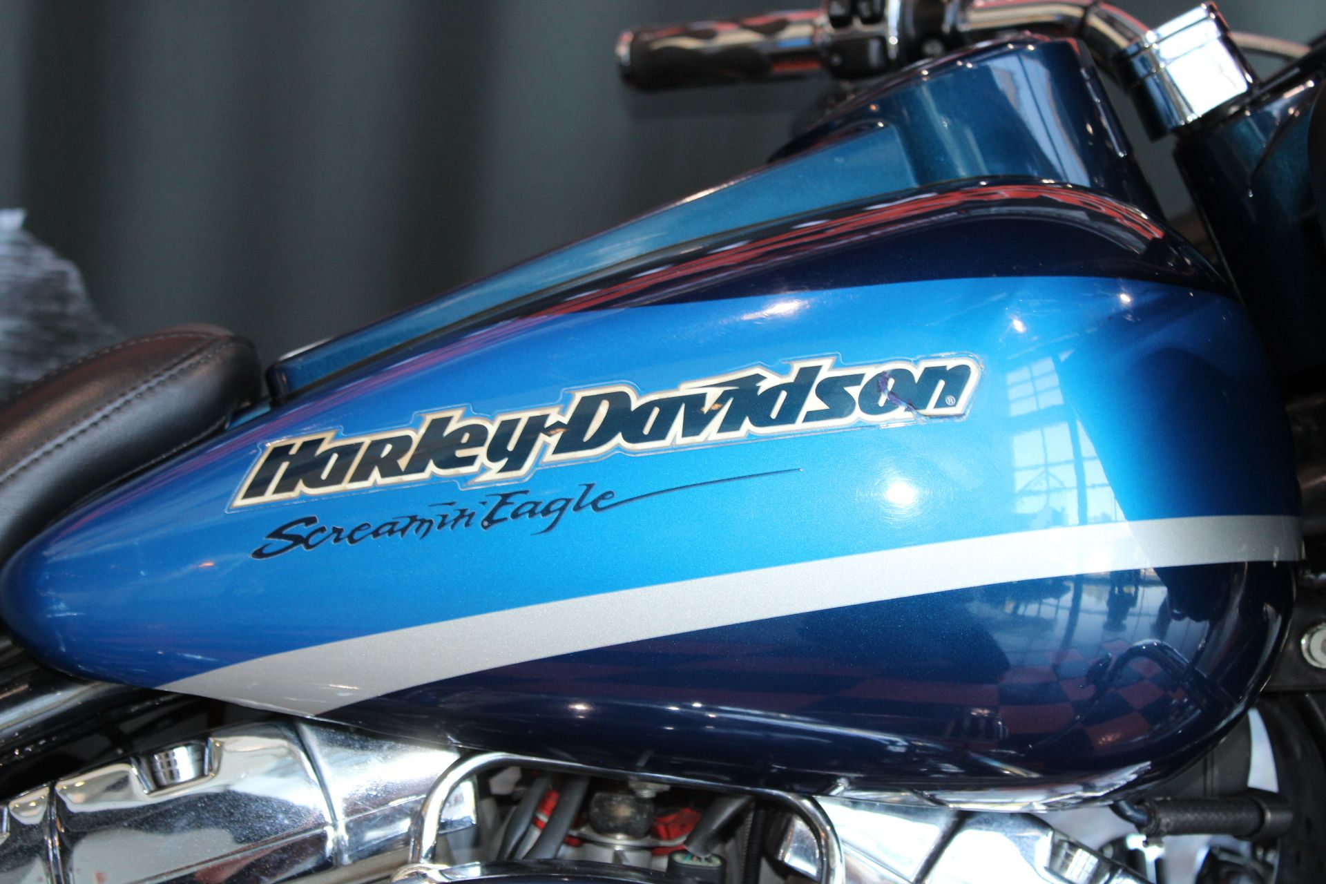 2001 Harley-Davidson FLTR/FLTRI Road Glide® in Shorewood, Illinois - Photo 4