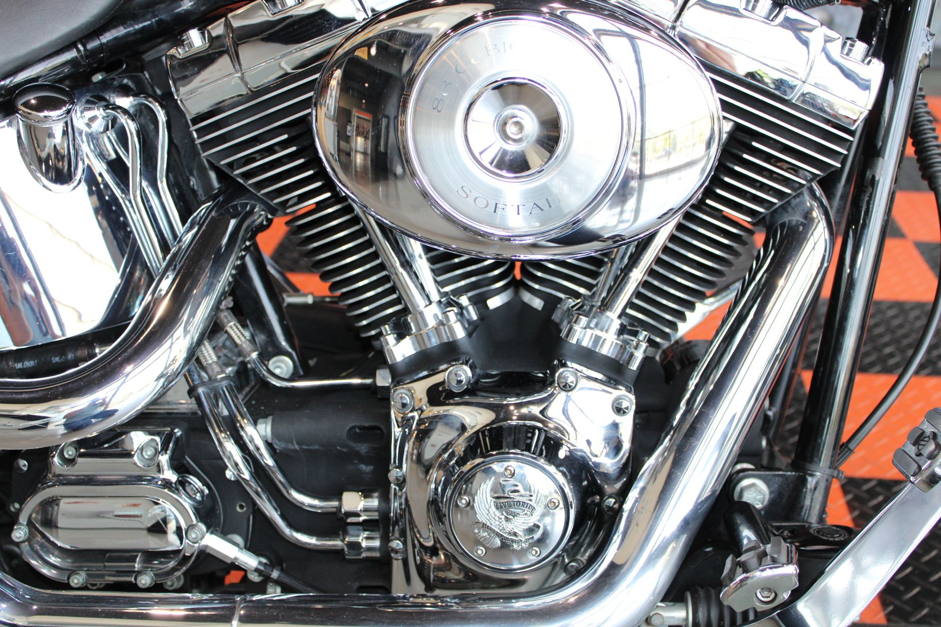 2003 Harley-Davidson FXSTD/FXSTDI Softail®  Deuce™ in Shorewood, Illinois - Photo 5