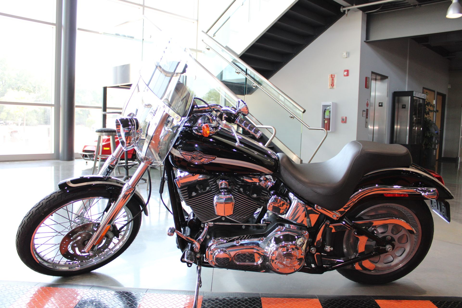 2003 Harley-Davidson FXSTD/FXSTDI Softail®  Deuce™ in Shorewood, Illinois - Photo 15