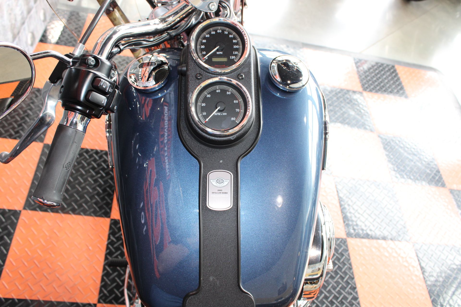 2003 Harley-Davidson FXDL Dyna Low Rider® in Shorewood, Illinois - Photo 10