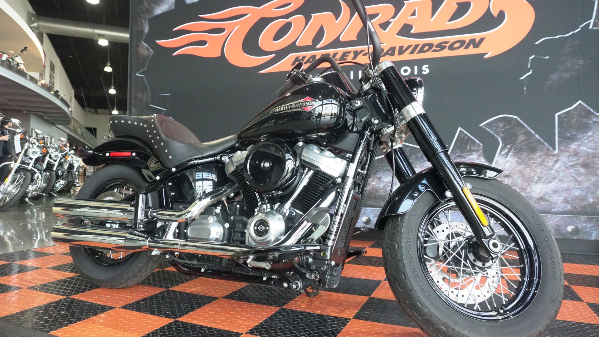 2018 Harley-Davidson Softail Slim® 107 in Shorewood, Illinois - Photo 3