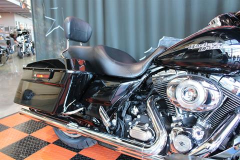 2013 Harley-Davidson Street Glide® in Shorewood, Illinois - Photo 7