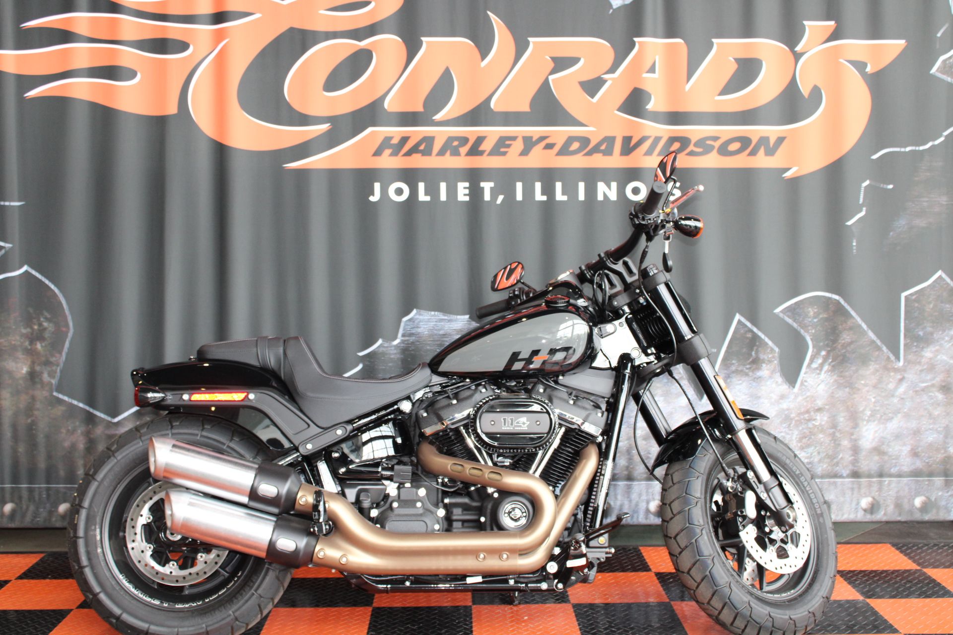 2022 Harley-Davidson Fat Bob® 114 in Shorewood, Illinois - Photo 1