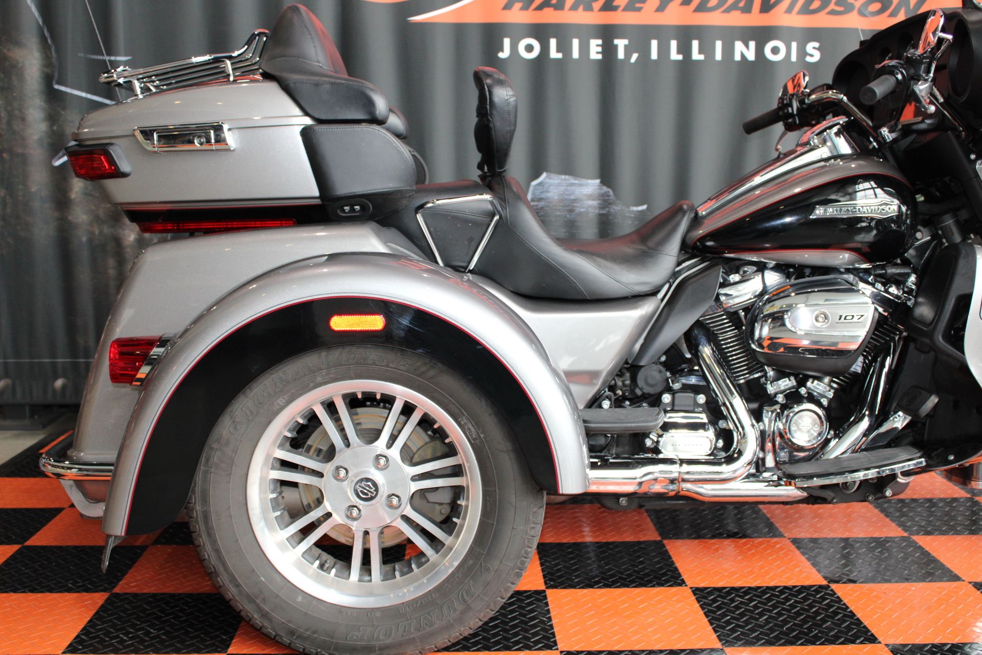 2017 Harley-Davidson Tri Glide® Ultra in Shorewood, Illinois - Photo 17