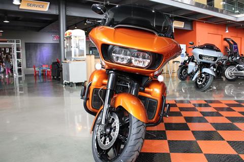 2015 Harley-Davidson Road Glide® in Shorewood, Illinois - Photo 21