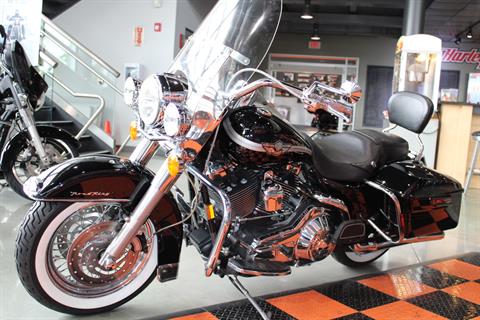2003 Harley-Davidson FLHRCI Road King® Classic in Shorewood, Illinois - Photo 24