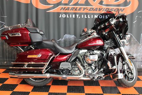 2014 Harley-Davidson Ultra Limited in Shorewood, Illinois - Photo 2