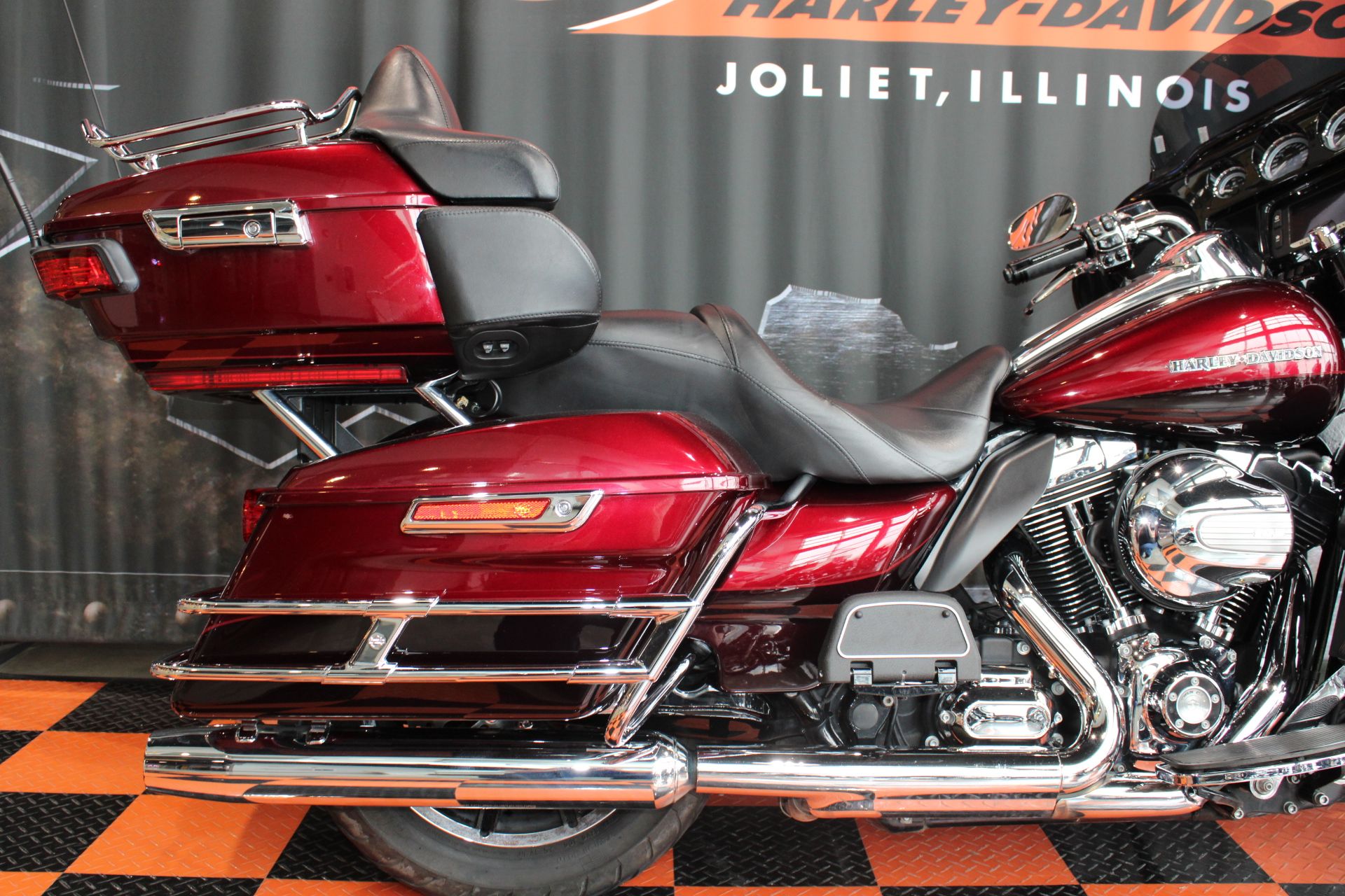 2014 Harley-Davidson Ultra Limited in Shorewood, Illinois - Photo 17