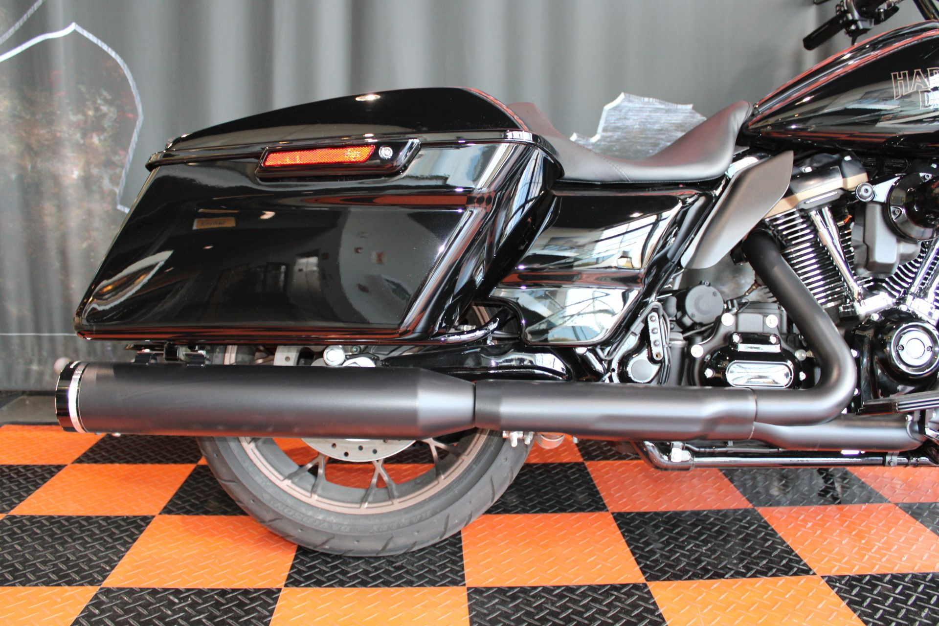 2022 Harley-Davidson Road Glide® ST in Shorewood, Illinois - Photo 13