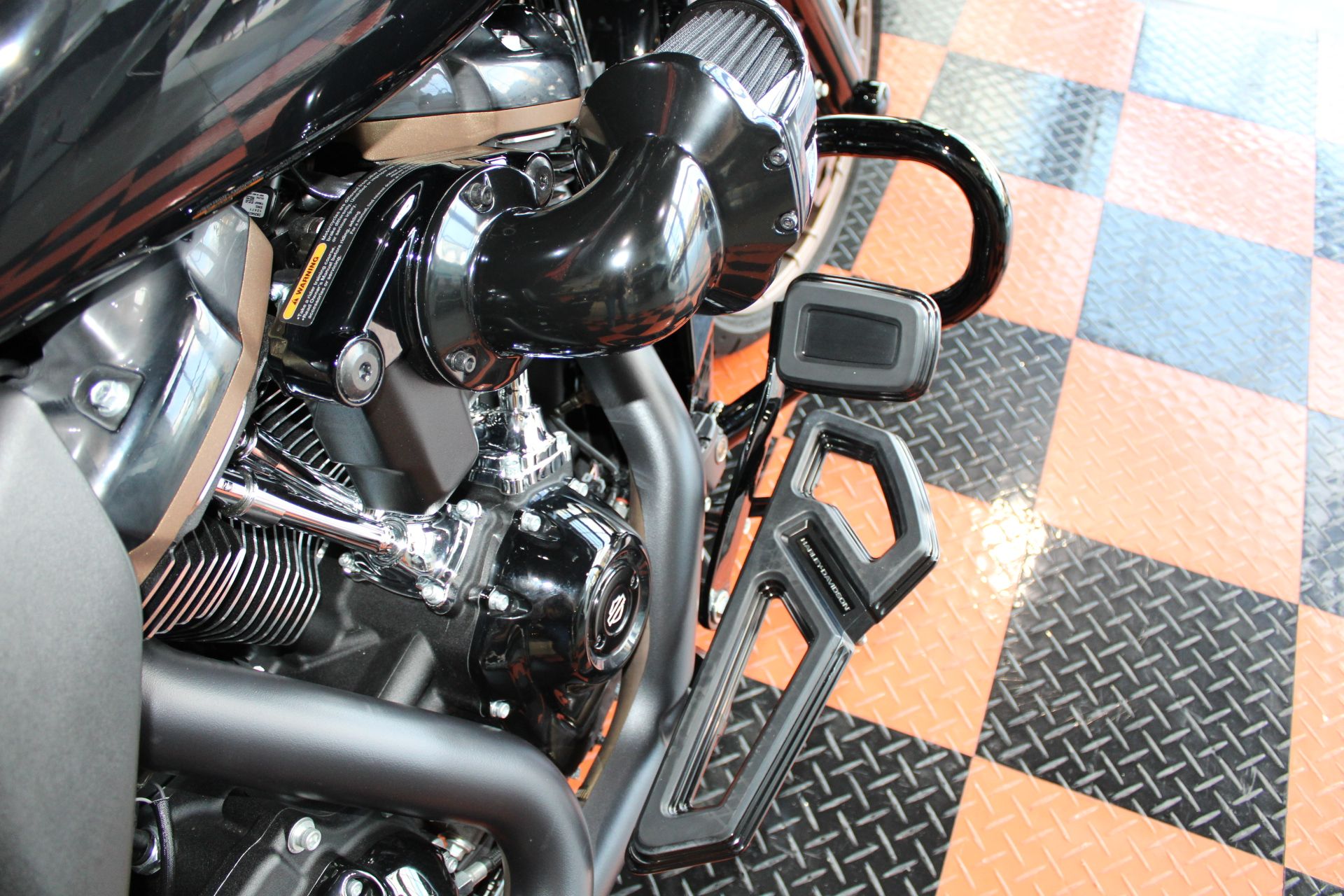 2022 Harley-Davidson Road Glide® ST in Shorewood, Illinois - Photo 18