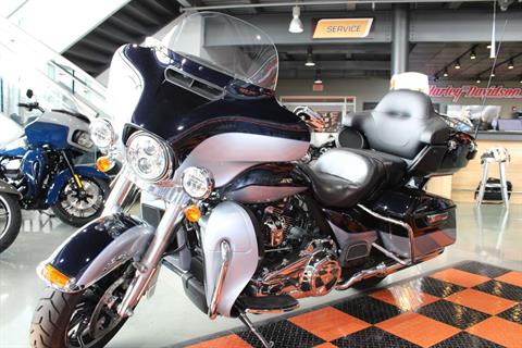 2019 Harley-Davidson Ultra Limited in Shorewood, Illinois - Photo 24