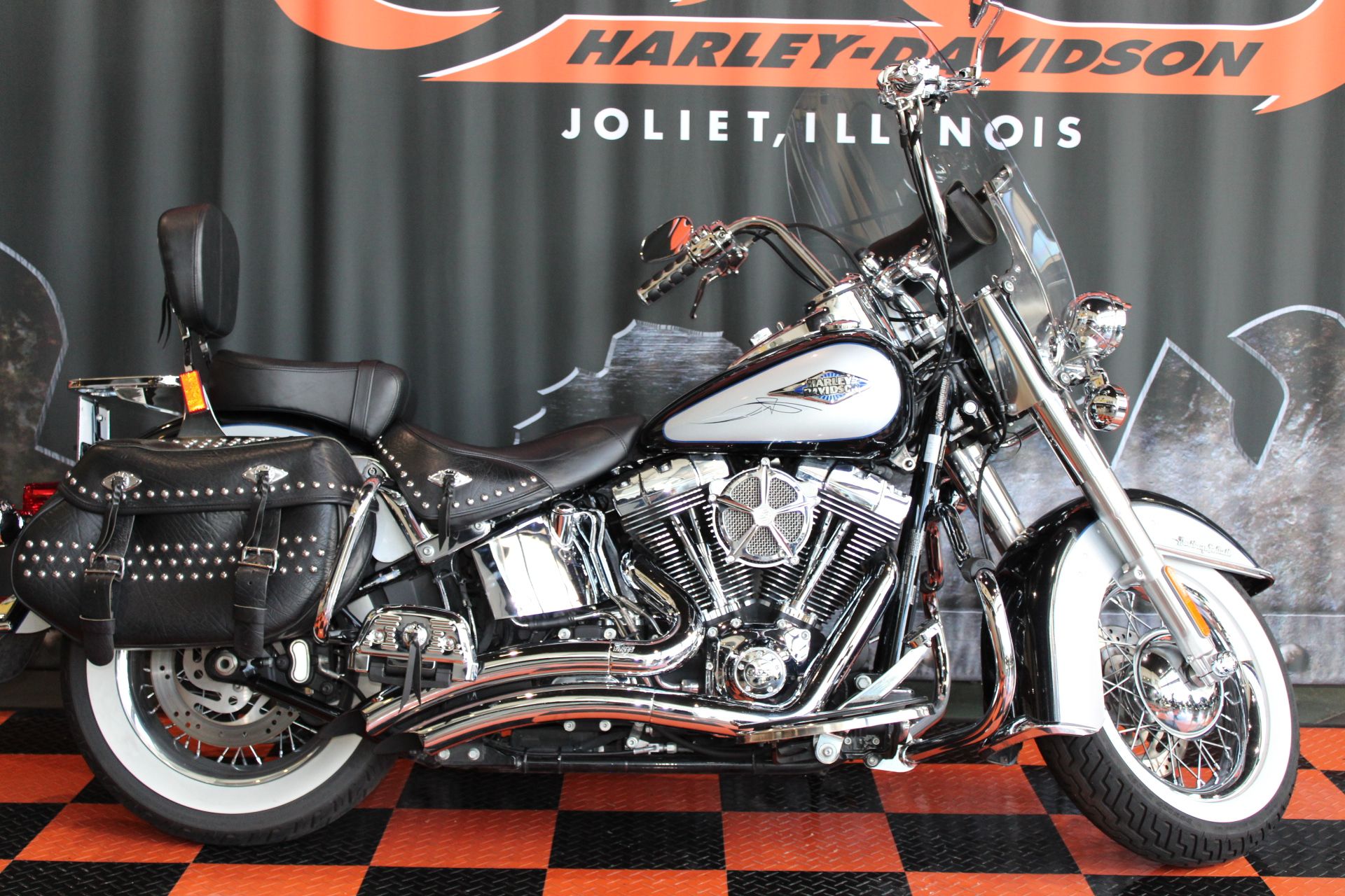 2013 Harley-Davidson Heritage Softail® Classic in Shorewood, Illinois - Photo 2