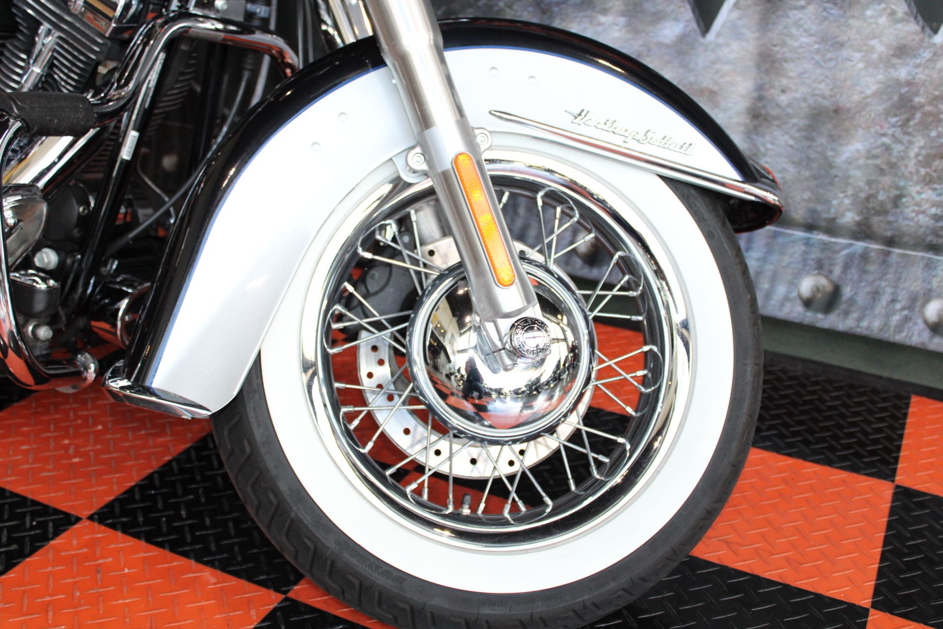 2013 Harley-Davidson Heritage Softail® Classic in Shorewood, Illinois - Photo 4