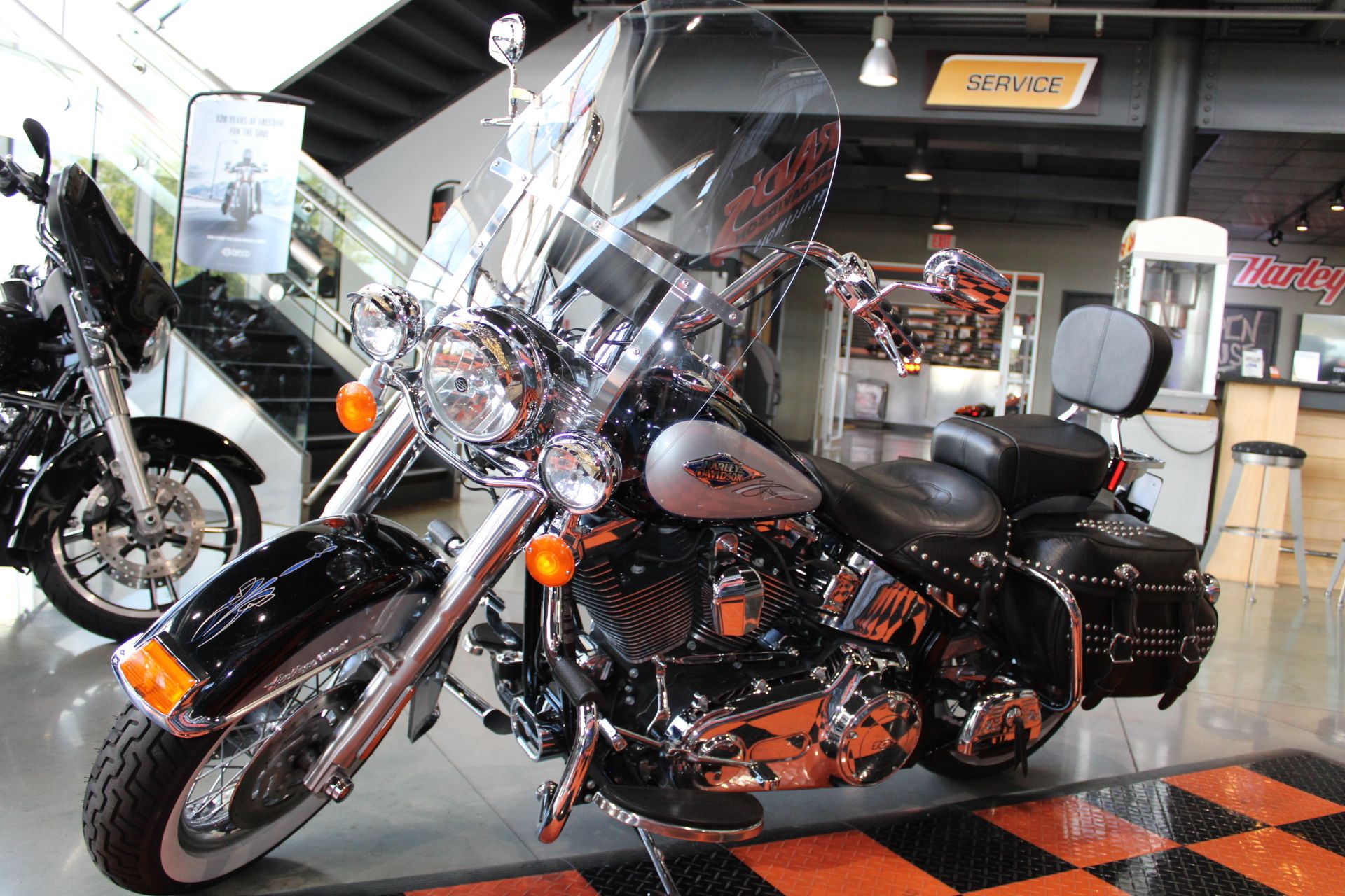 2013 Harley-Davidson Heritage Softail® Classic in Shorewood, Illinois - Photo 21