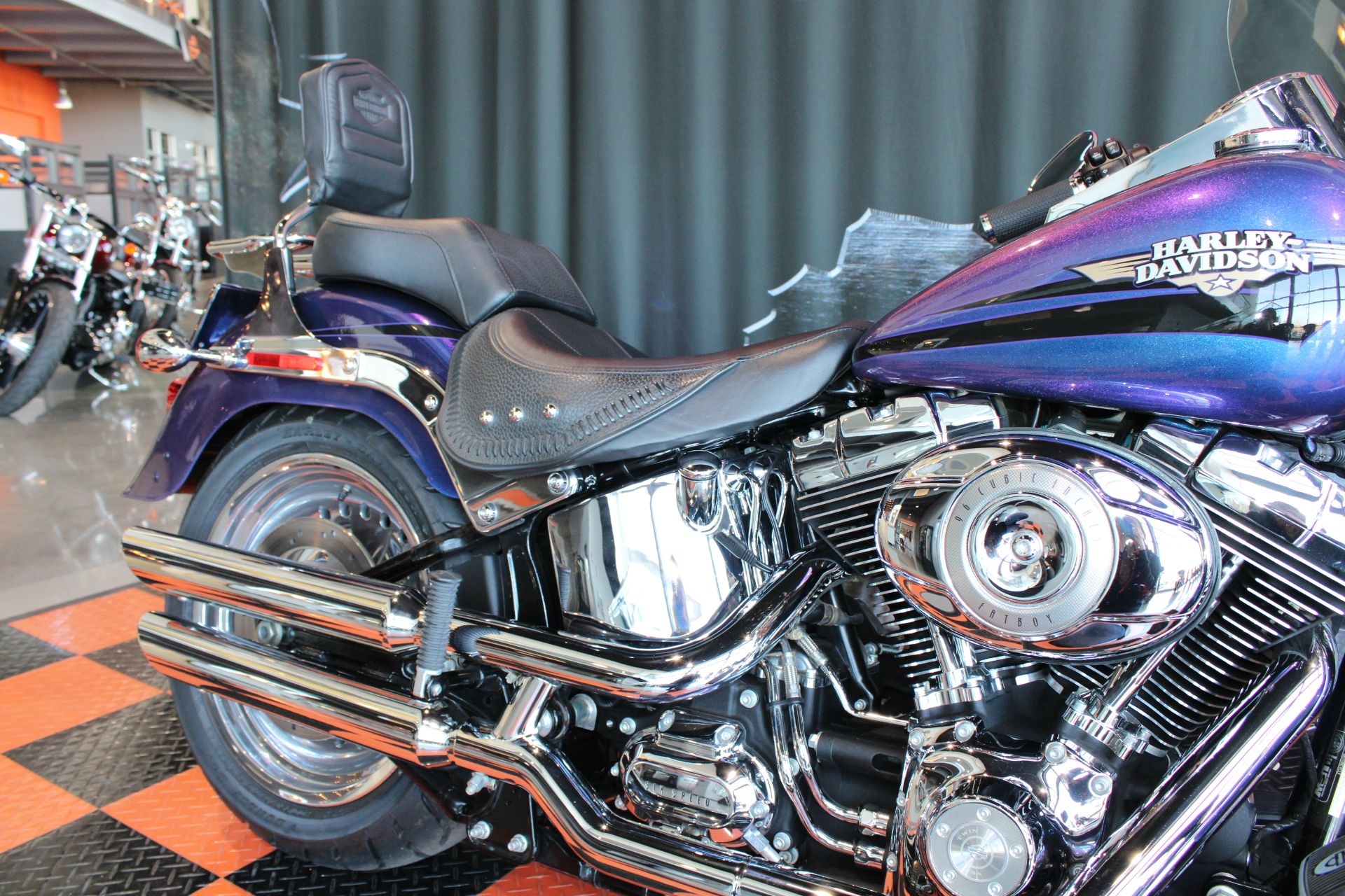 2010 Harley-Davidson Softail® Fat Boy® in Shorewood, Illinois - Photo 7