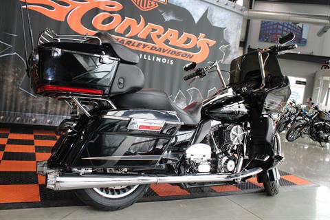 2013 Harley-Davidson Road Glide® Ultra in Shorewood, Illinois - Photo 12