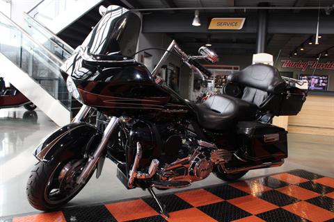 2013 Harley-Davidson Road Glide® Ultra in Shorewood, Illinois - Photo 17