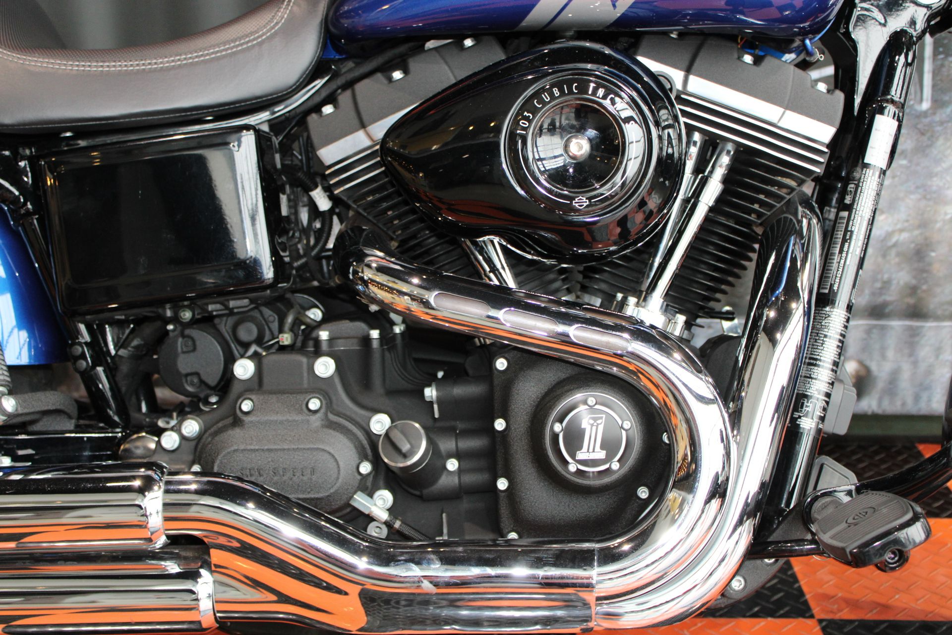2015 Harley-Davidson Fat Bob® in Shorewood, Illinois - Photo 6