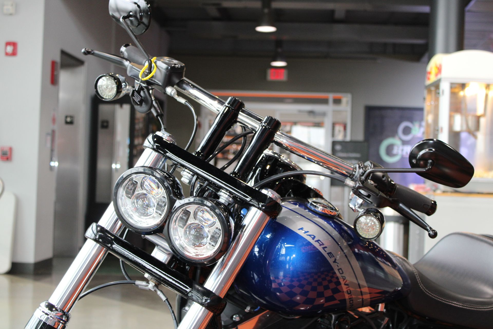 2015 Harley-Davidson Fat Bob® in Shorewood, Illinois - Photo 23