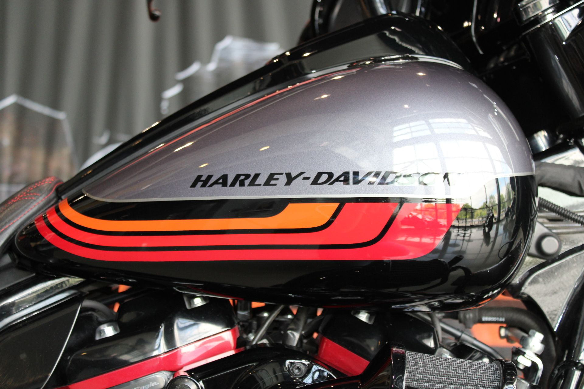 2020 Harley-Davidson CVO™ Street Glide® in Shorewood, Illinois - Photo 4