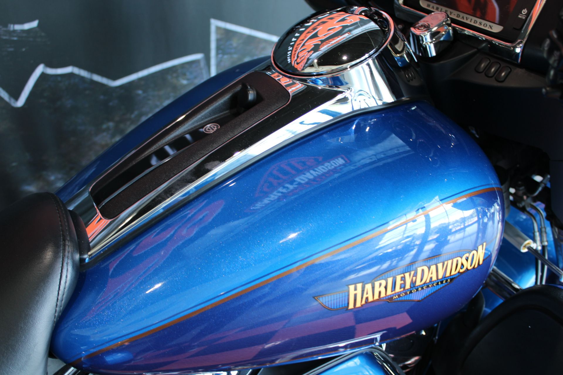2017 Harley-Davidson Tri Glide® Ultra in Shorewood, Illinois - Photo 11
