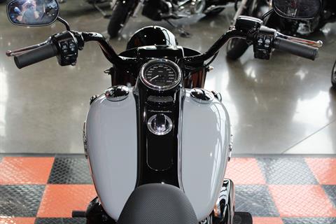 2024 Harley-Davidson Freewheeler® in Shorewood, Illinois - Photo 11