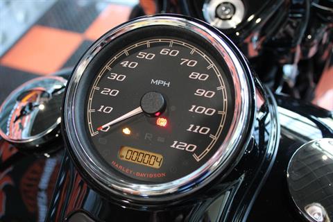 2023 Harley-Davidson Freewheeler® in Shorewood, Illinois - Photo 13