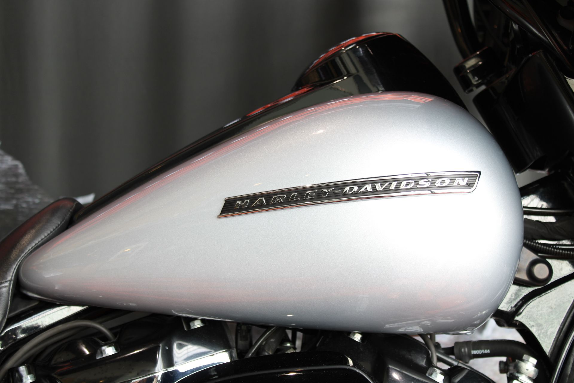 2019 Harley-Davidson Street Glide® Special in Shorewood, Illinois - Photo 6