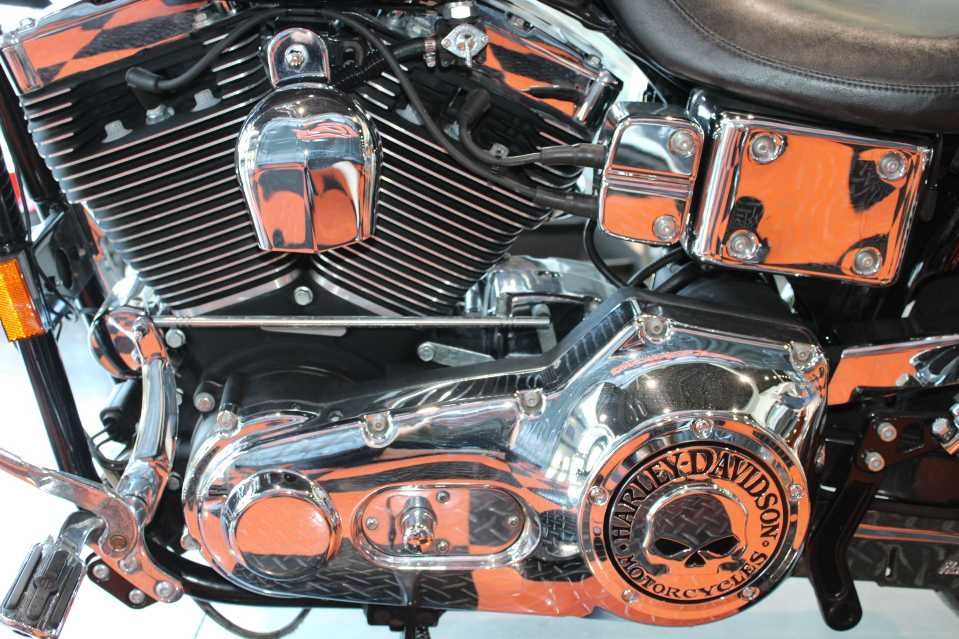 1999 Harley-Davidson FXDL  Dyna Low Rider® in Shorewood, Illinois - Photo 15