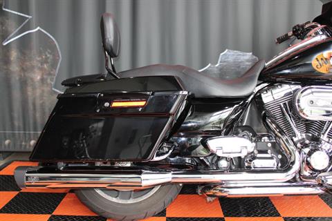 2010 Harley-Davidson Street Glide® in Shorewood, Illinois - Photo 16