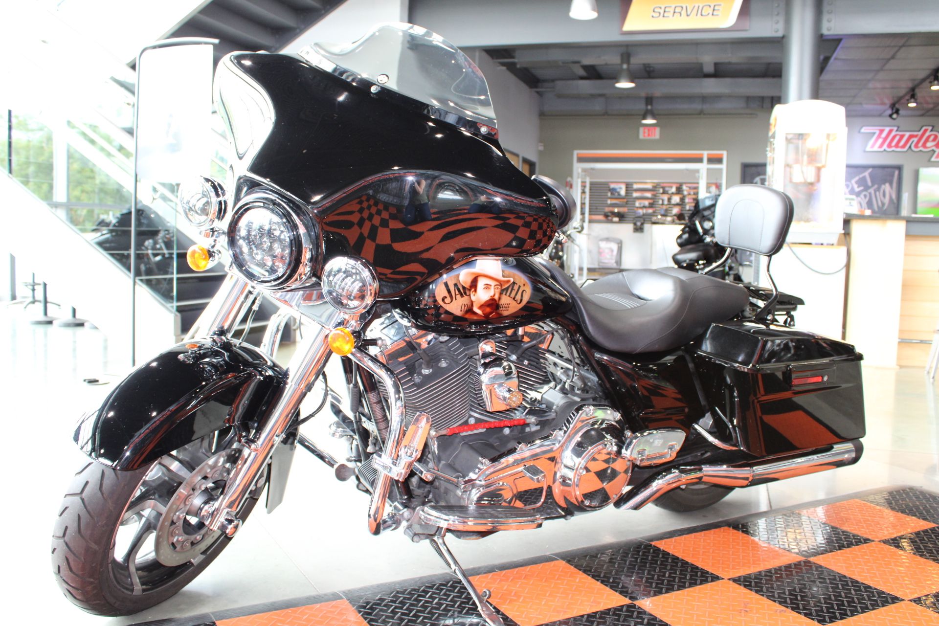 2010 Harley-Davidson Street Glide® in Shorewood, Illinois - Photo 21