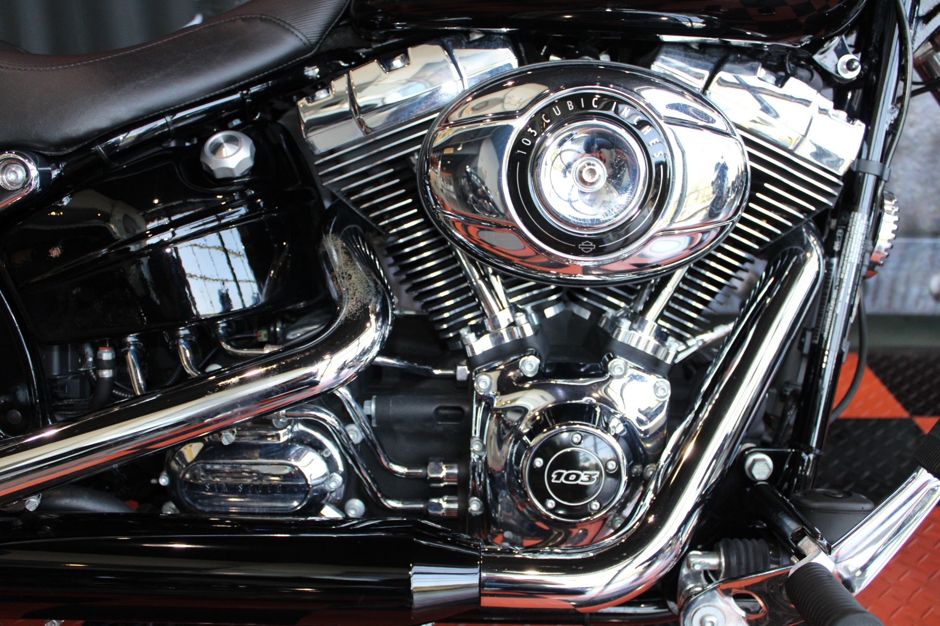 2015 Harley-Davidson Breakout® in Shorewood, Illinois - Photo 7