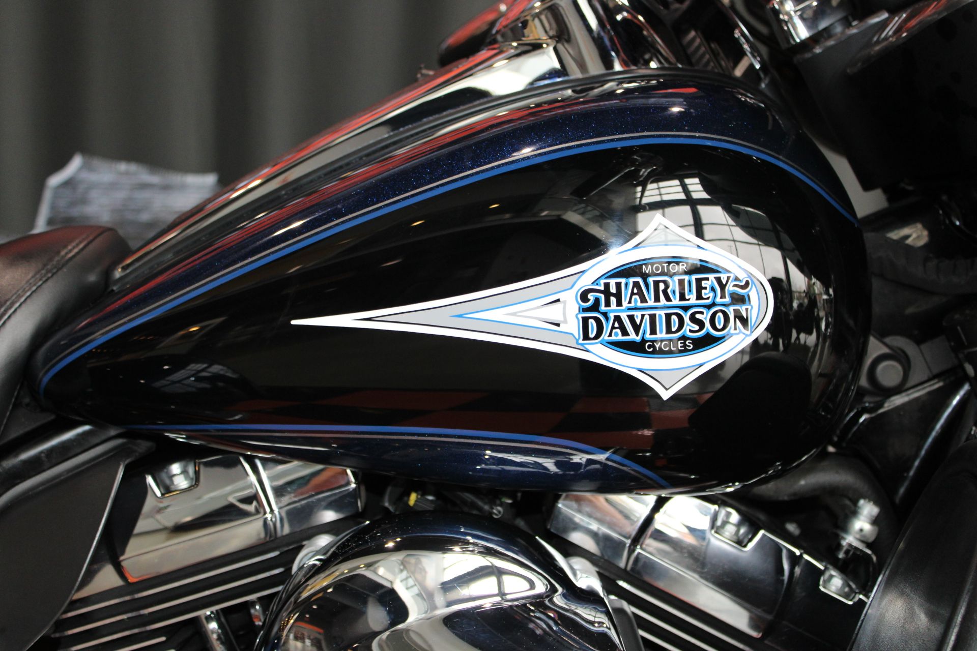 2014 Harley-Davidson Tri Glide® Ultra in Shorewood, Illinois - Photo 5