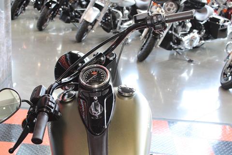 2017 Harley-Davidson Softail Slim S in Shorewood, Illinois - Photo 11