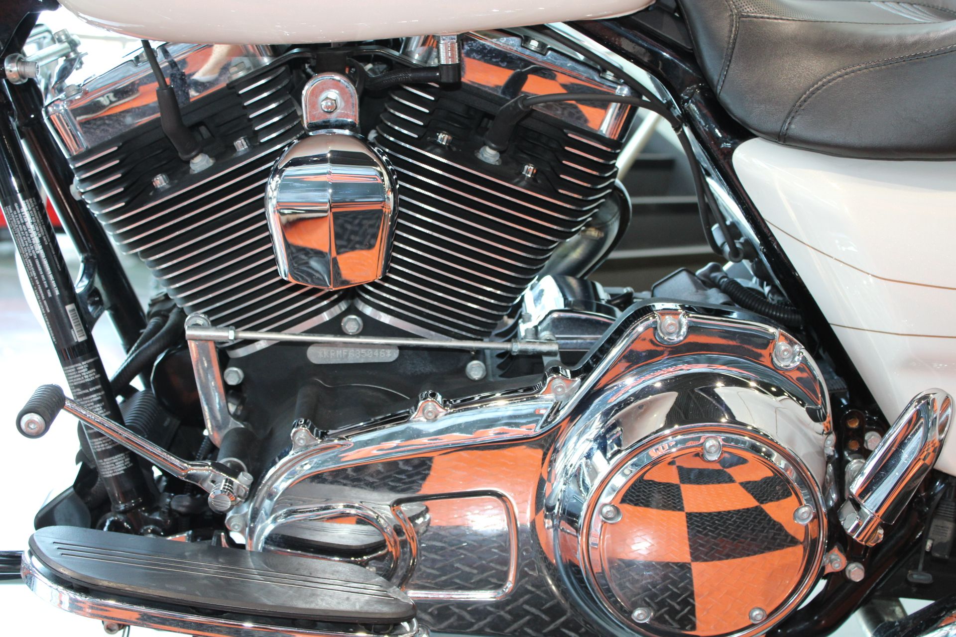 2015 Harley-Davidson Street Glide® Special in Shorewood, Illinois - Photo 17
