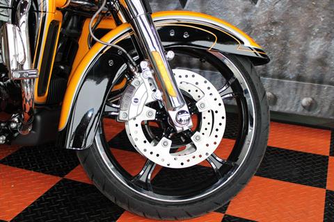 2022 Harley-Davidson CVO™ Road Glide® Limited in Shorewood, Illinois - Photo 4
