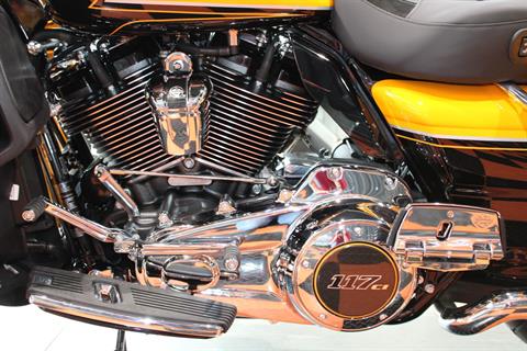 2022 Harley-Davidson CVO™ Road Glide® Limited in Shorewood, Illinois - Photo 23