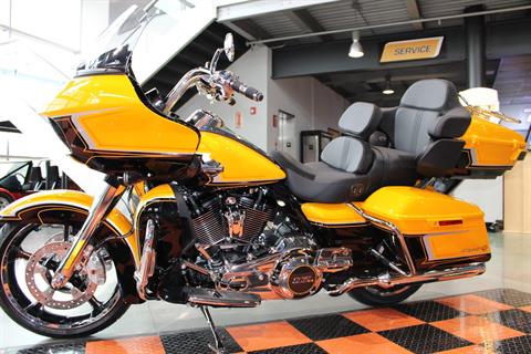2022 Harley-Davidson CVO™ Road Glide® Limited in Shorewood, Illinois - Photo 24